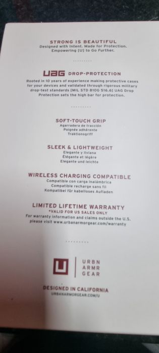 Capa UAG nova azul para iphone 13