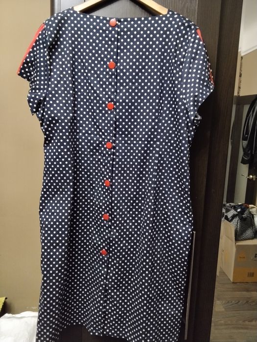 Жіночі літні сукні б/у Турція, розміри 54-60, ціна 700 гривень