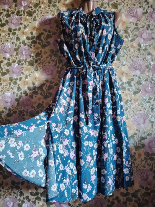 Платье миди нп на пуговицах талия резинка сбоку разрез XL-XXL