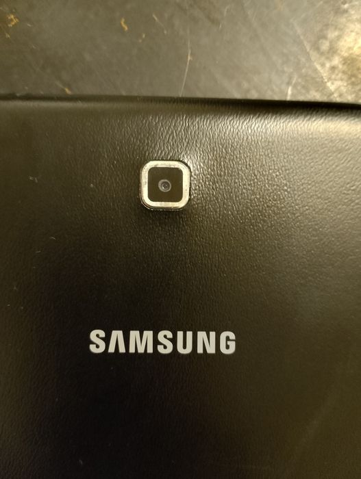 Witam mam do sprzedania tablet Samsung na części