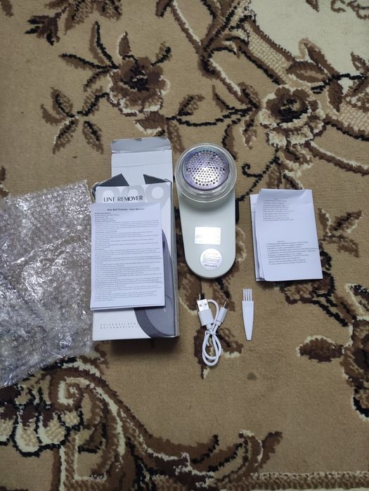 Машинка для видалення ковтунців із заряджанням від USB