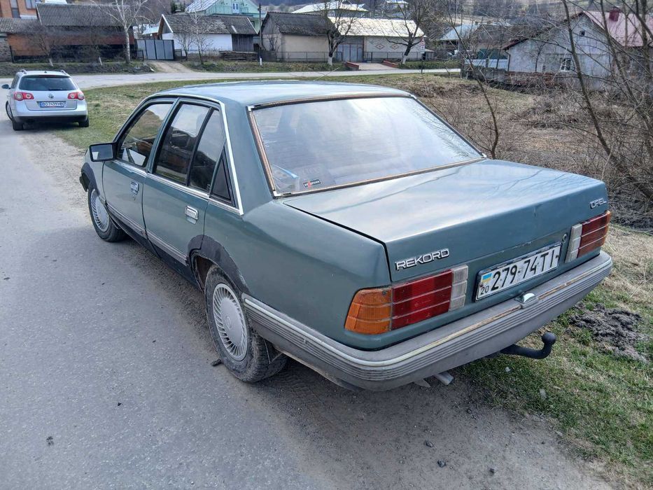 автомобіль OPEL REKORD 1.8 L, бензин