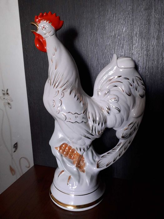 Статуетка Дівчина з куманцем та півень ГФЗ - виробник СРСР.