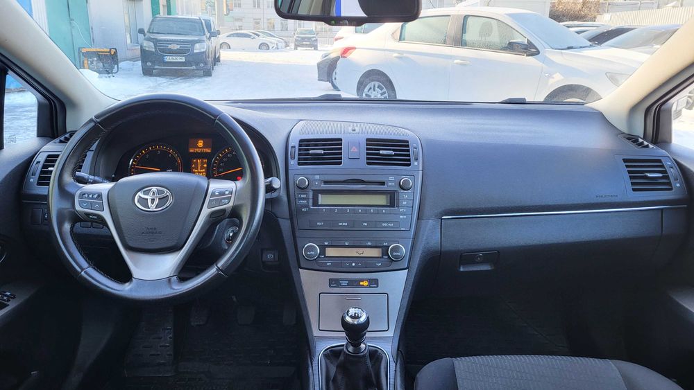 Авто Toyota Avensis 2009 2.0d
