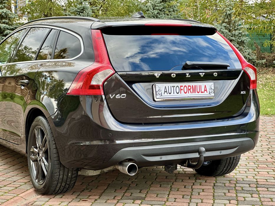 Volvo V60 2013 рік 1.6 diesel