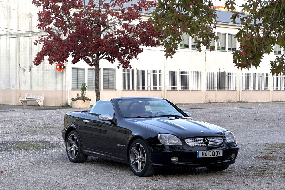 Mercedes-Benz SLK230K Versão DESIGNO – Certificado Interesse Histórico