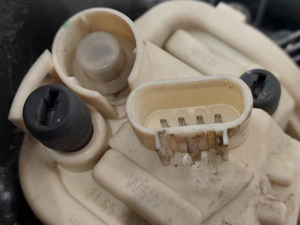 Farolim direito OPEL Astra J