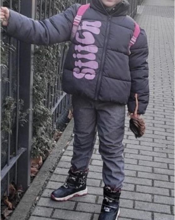 Пуховик на дівчинку Disney 134