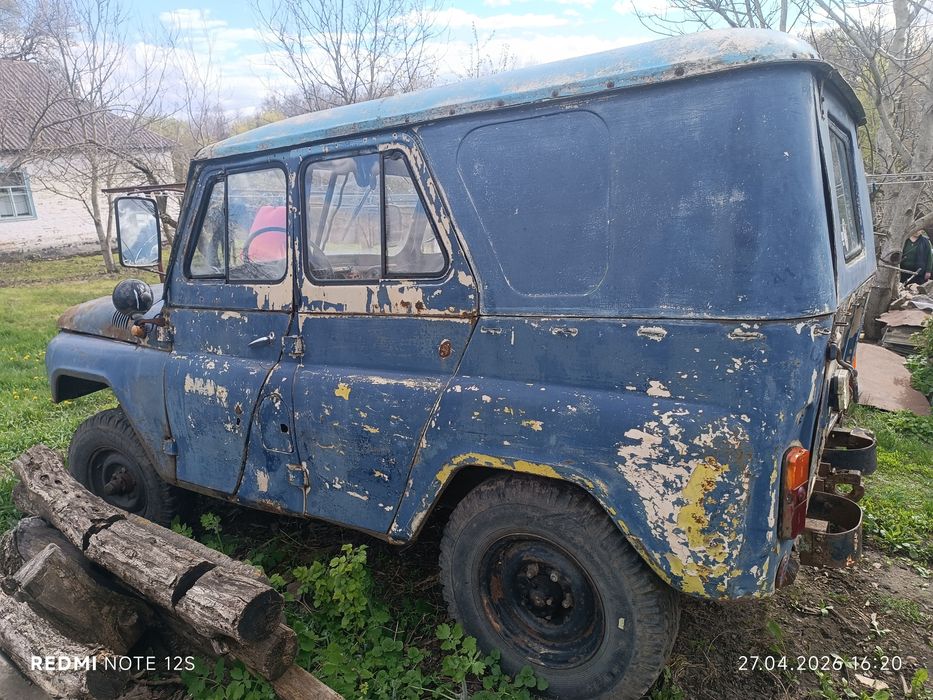 Продам дизельний Уаз