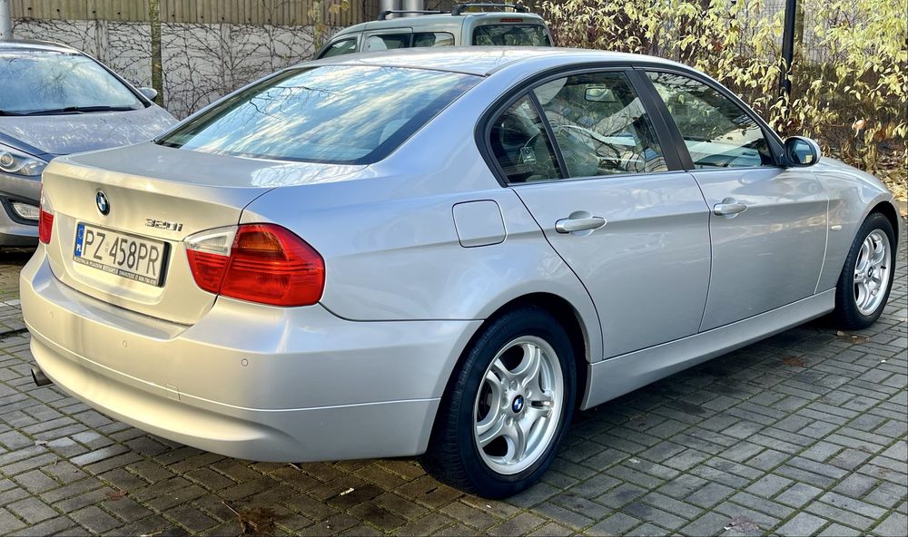 BMW 320i E90 2.0Benzyna