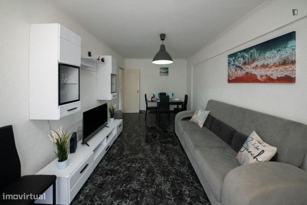Apartamento com 2 quartos - localizado em Costa da Caparica Lisbon
