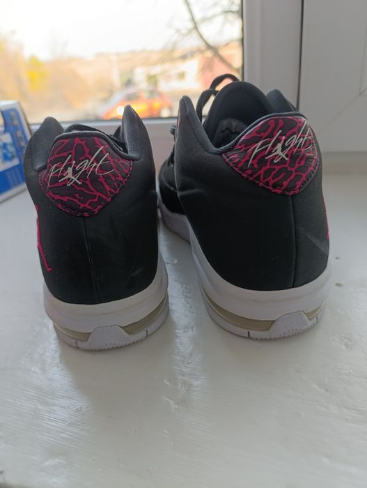 Женские кроссовки Puma
