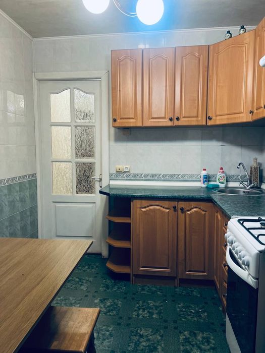 Продам 2-комнатную квартиру в Приднепровске! 20-летие Победы