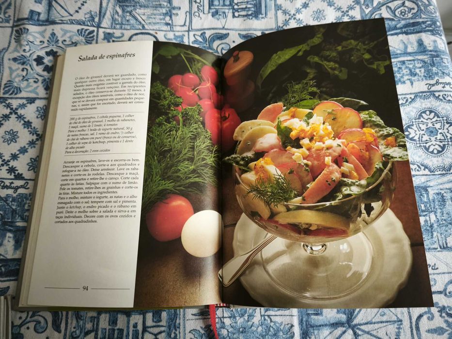 Um Mundo de Sabores... Saladas ... Maravilhosas e Apetitosas