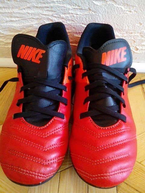 Korki piłkarskie Tiempo Nike CZERWONE