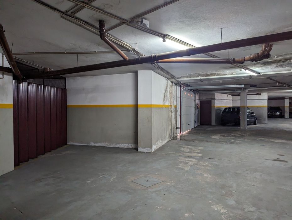 Lugar de Garagem Rua Oliva Teles, 1459