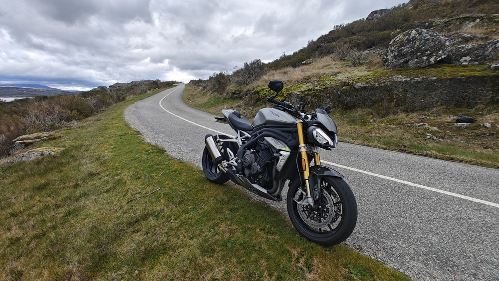 TRIUMPH - Speed Triple - 1200RS