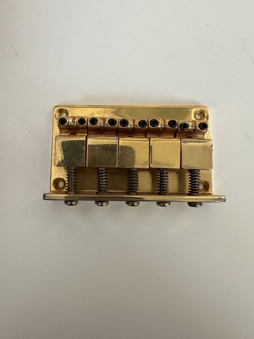 Бридж для бас гітари