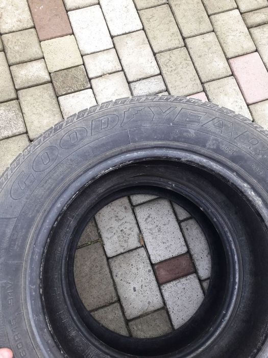 Продам шини до авто