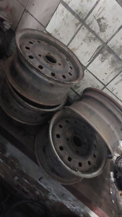 Диски Ford Sierra ,R 14 4×108 комплектом