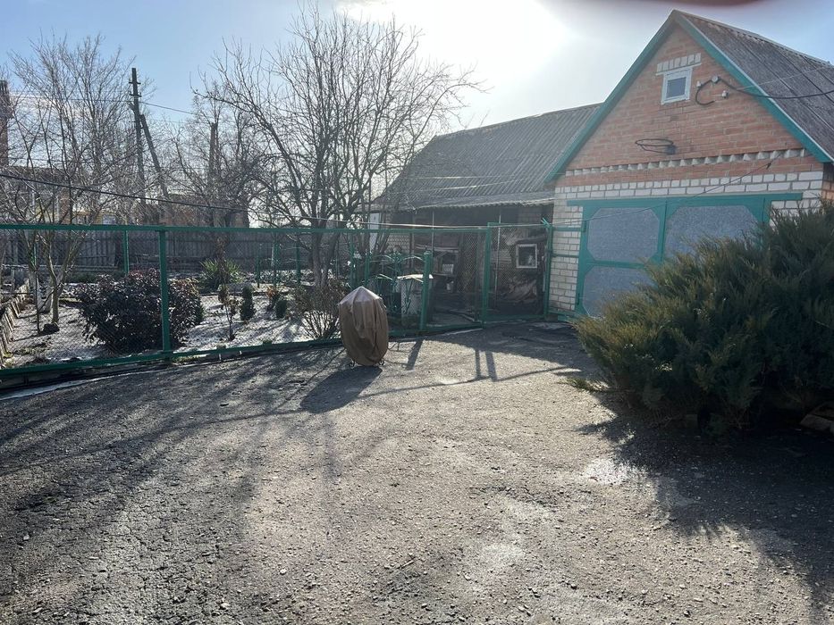 Продам будинок у місті Барвінкове