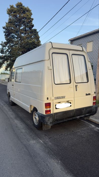 Carrinha Van Renault