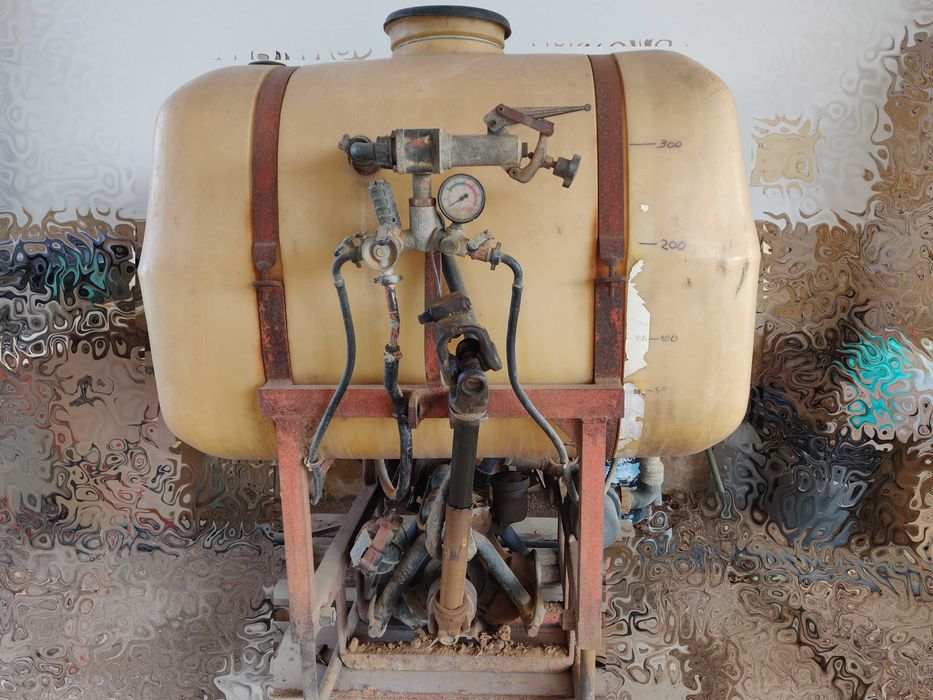 Pulverizador Rocha com Turbina 400 Litros