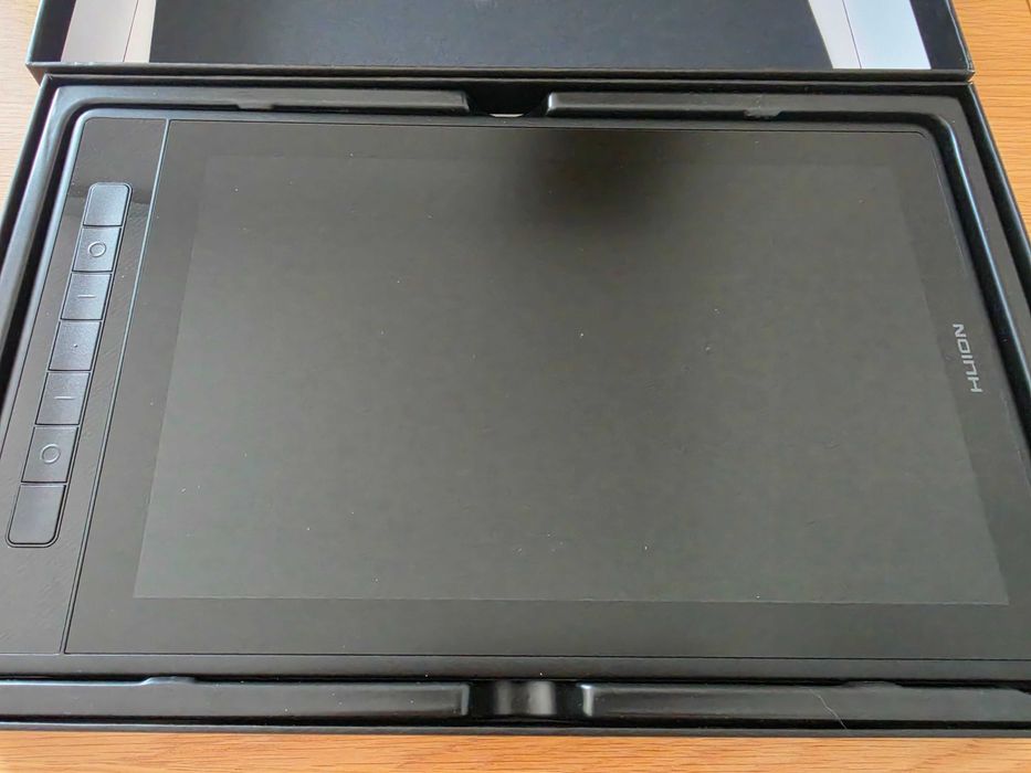 Tablet graficzny HUION Kamvas Pro13 2.5K tel.605686531