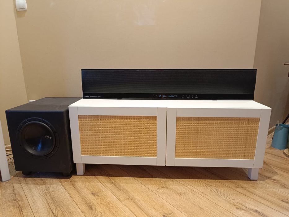 Kino domowe Yamaha YSP-5100, subwoofer JBL + rzutnik zestaw audiofilski