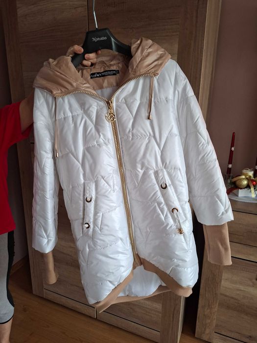 Sprzedam kurtkę nową.