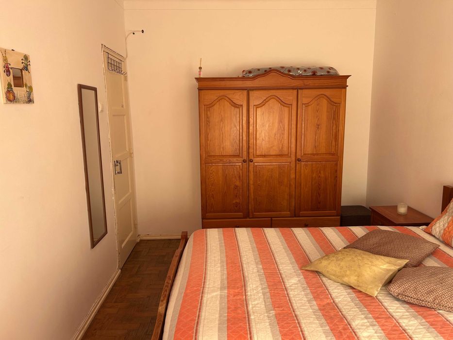 Quarto para arrendar