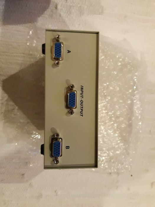 Switch / comutador VGA + dados - novo na caixa446673442823229443