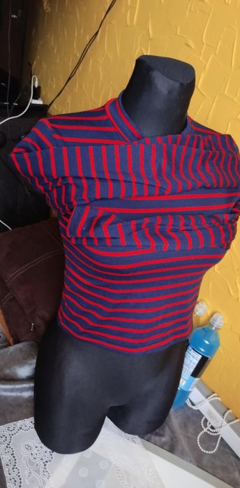 Bluzeczka w paski krutka