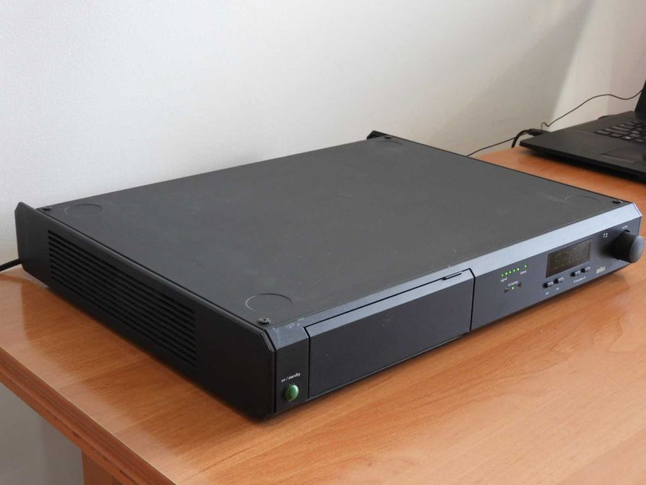 Tuner radiowy radio Braun T2