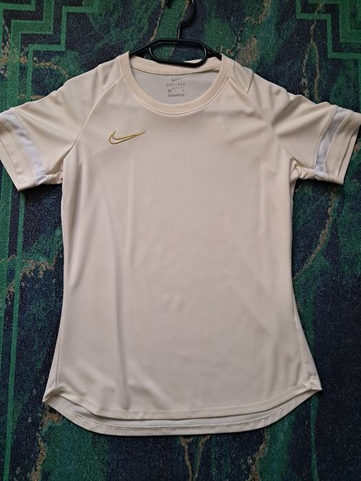 T-shirt nike r. S