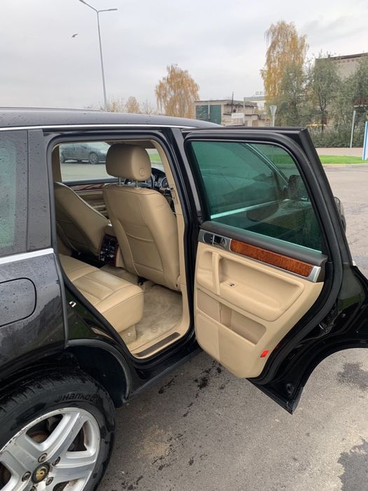 TOUAREG V10 продається терміново