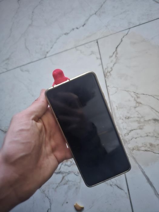 Robocik z gry repo na telefon