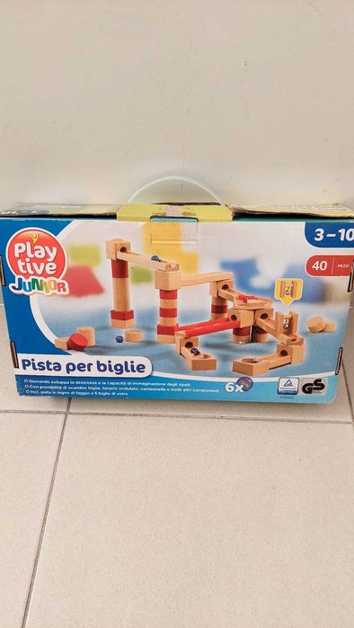 Brinquedos Didáticos de madeira