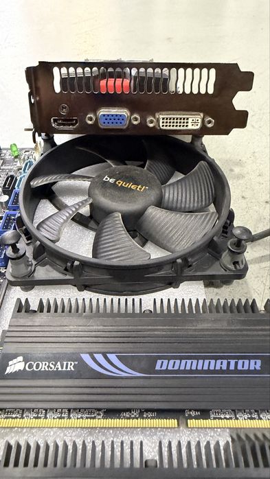 Assus grafica memorias DDR3