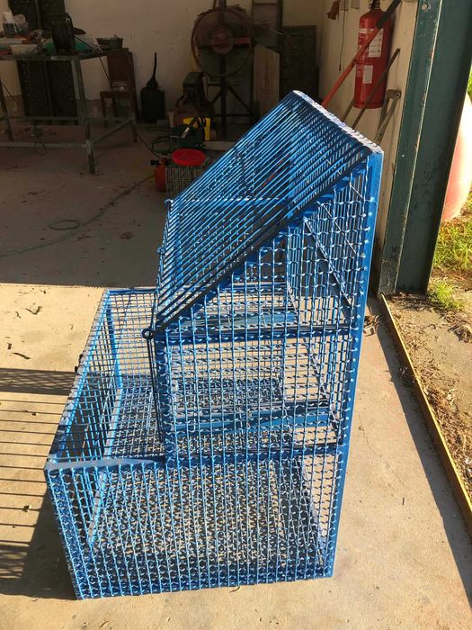 Sputnik - Entrada para pombos correios