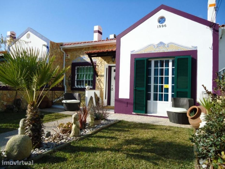 Casa com 3 quartos - localizado em Setubal