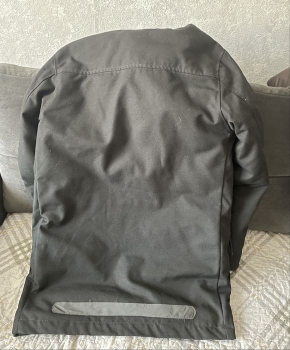 Зимова чоловіча куртка H&M