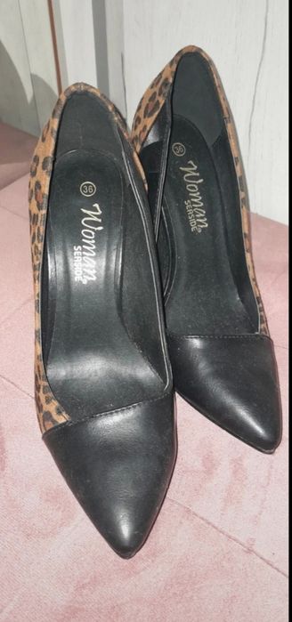 Sapato padrão leopardo 36