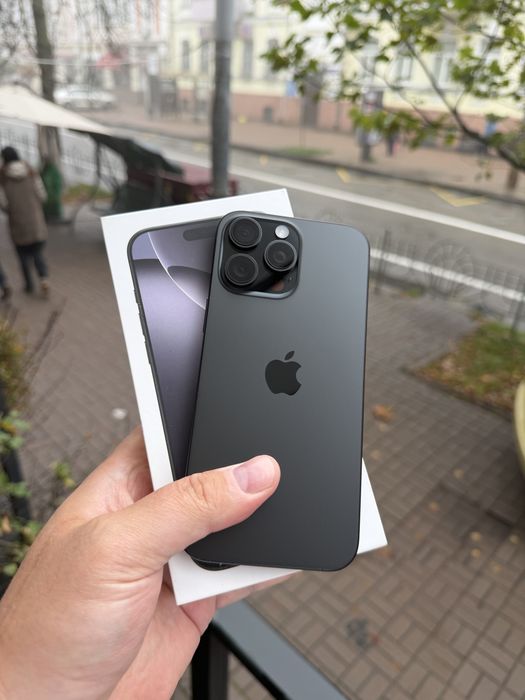 ідеальний iPhone 16 Pro Max 256gb Black (100% акумулятор)