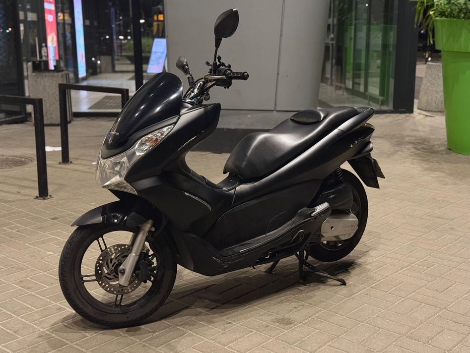 honda pcx 125 2011 w Twojej okolicy? Sprawdź kategorię Motoryzacja