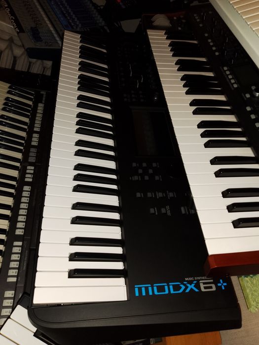 Yamaha MODX6+ nowoczesny następca DX7/DX7 IID