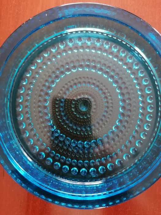 Base/cinzeiro em vidro + pequeno suporte para velas em vidro azul