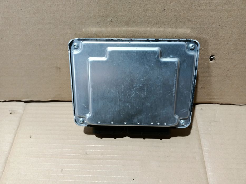 Komputer sterownik silnika 1.9 TDI Volkswagen Audi Seat Skoda