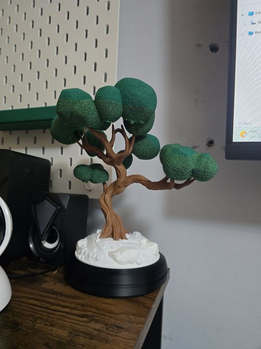 Luminária em forma de bonsai
