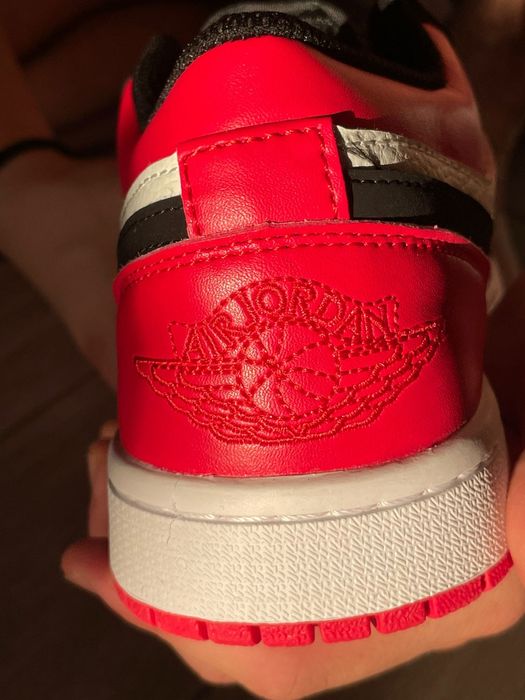 Air Jordan 1 Low "Black Toe"